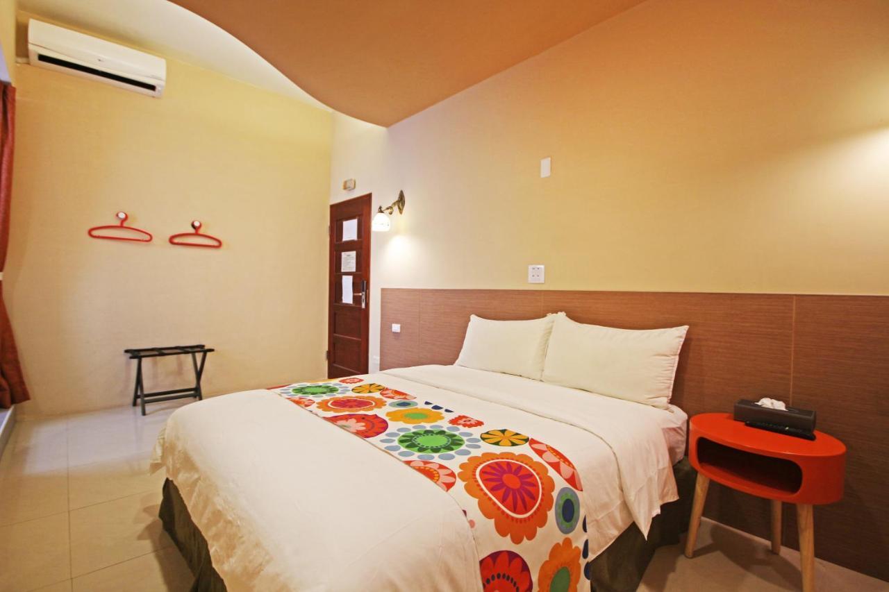 Fun Trip - Little Castle & Oscar B&B Taitung Exterior photo